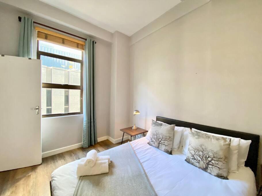 Murray House, Large 1 Bedroom Apartment *